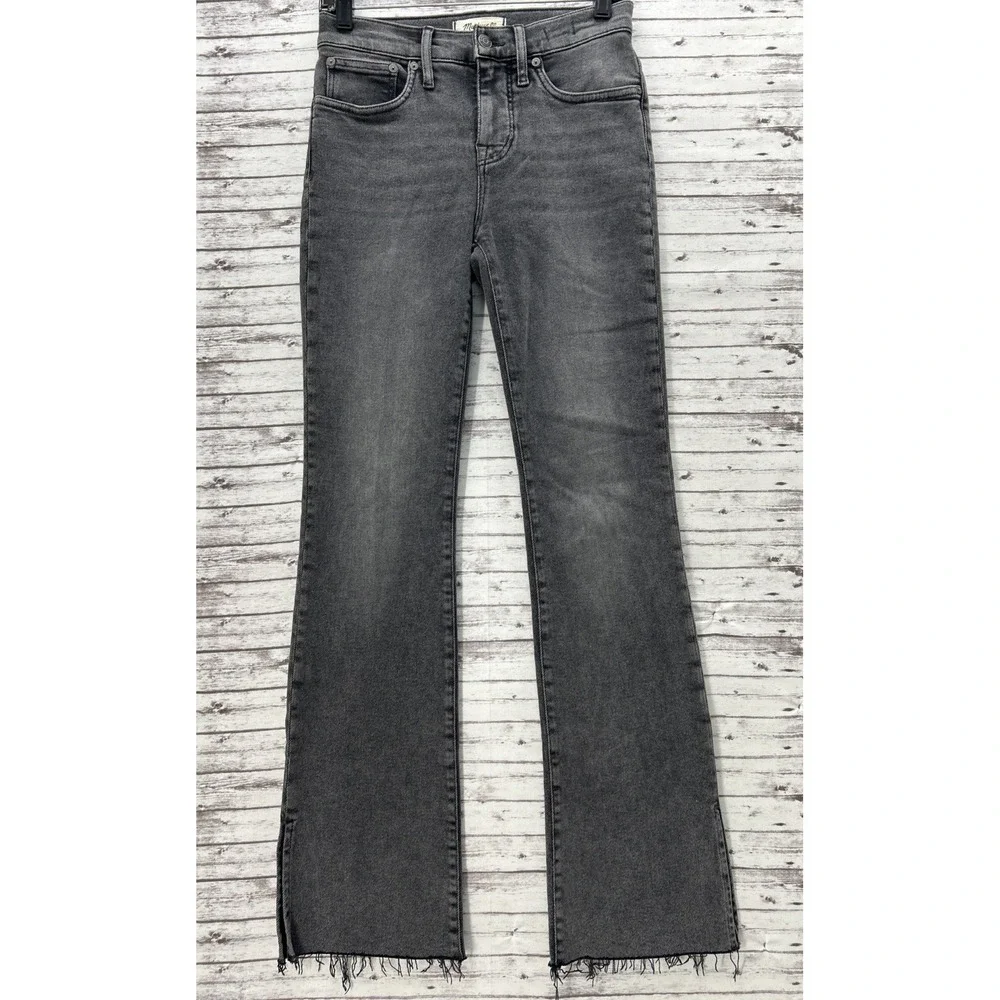 Madewell Women's Kick Out Full Length Flare Mid Rise Gray Wash Jeans Size 26